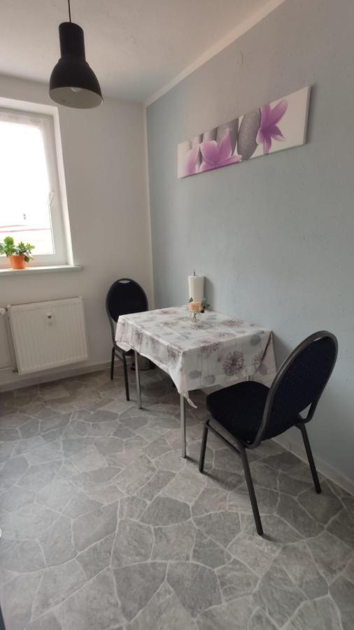 Thamy'S Homestay 2 Росток Экстерьер фото